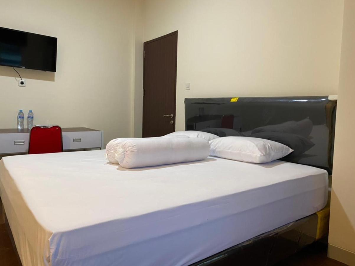 Mapala Guest House Makassar Redpartner Exteriör bild